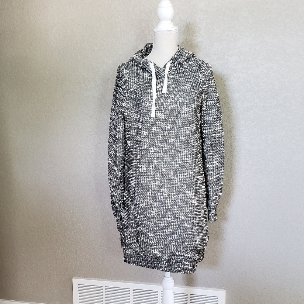 Fabletics Yukon Sweater dress casual knit style size Medium  New